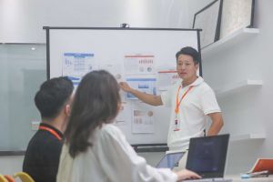 欢创拼搏足球_拼搏(中国)
：助力企业应对用工风险与挑战
